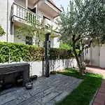 Apartments Villa Clementa