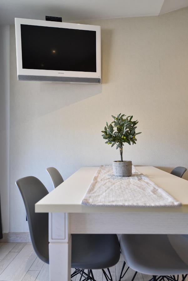 Clementa Apartment *